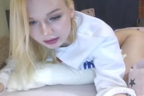 yummy blond Solo
