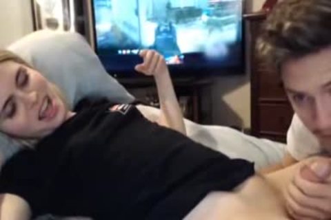 delicious blond ladyman gets blowjob-sex Online
