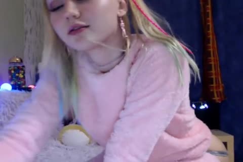Blondelashes19 003