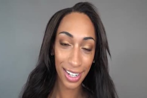 Lightskin lady-man pounded By Bbc