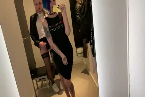 Two Shopping girls