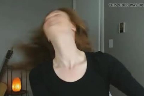 delicious tranny Pleasures Her taut booty