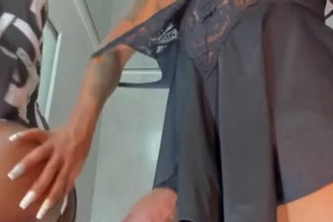 Monster penis tgirl In anal-plug On web camera