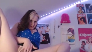 attractive Femboy large dick Play cam