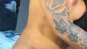 Voluptuous Colombian Trans Lady With Tattoos And big mambos Jerks Off Her big massive weenie