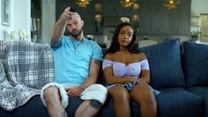 TransSensual: Cleavage-Distracted Cliff